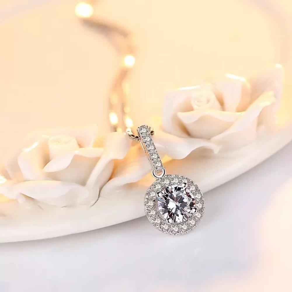 14k Gold 1ct. Lab Diamond Halo Necklace Italy Sterling Silver - Picture 2 of 10